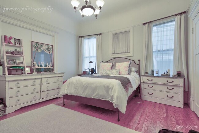 Foto del edificio - 2440 Clay St