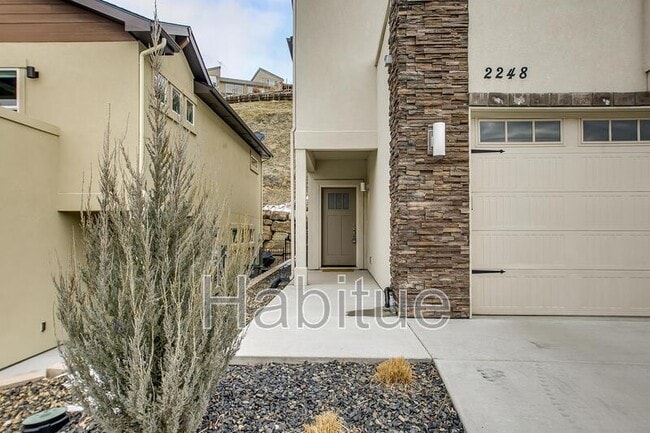 Building Photo - 2248 W Hill Terrace Ln