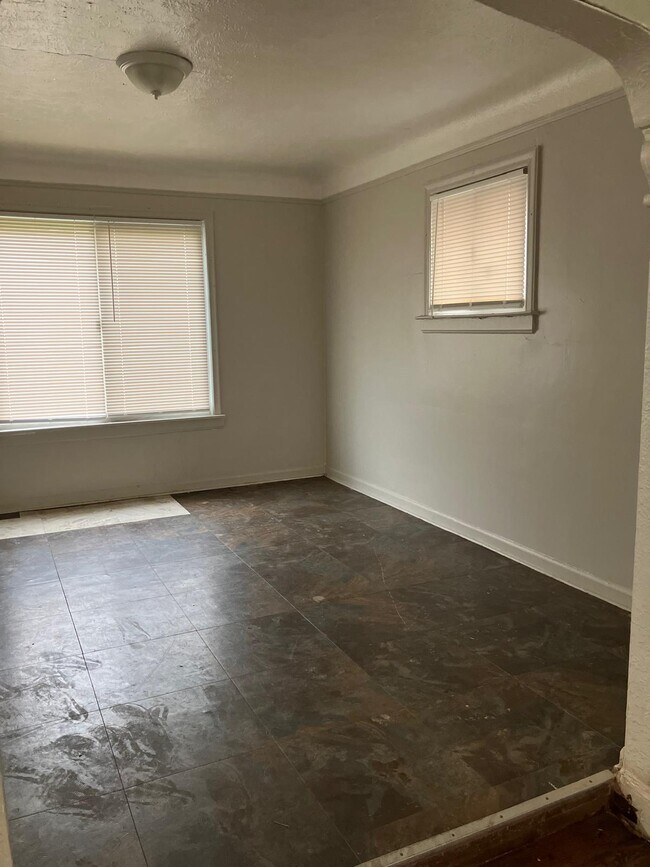 Foto del edificio - 7327 Penrod St