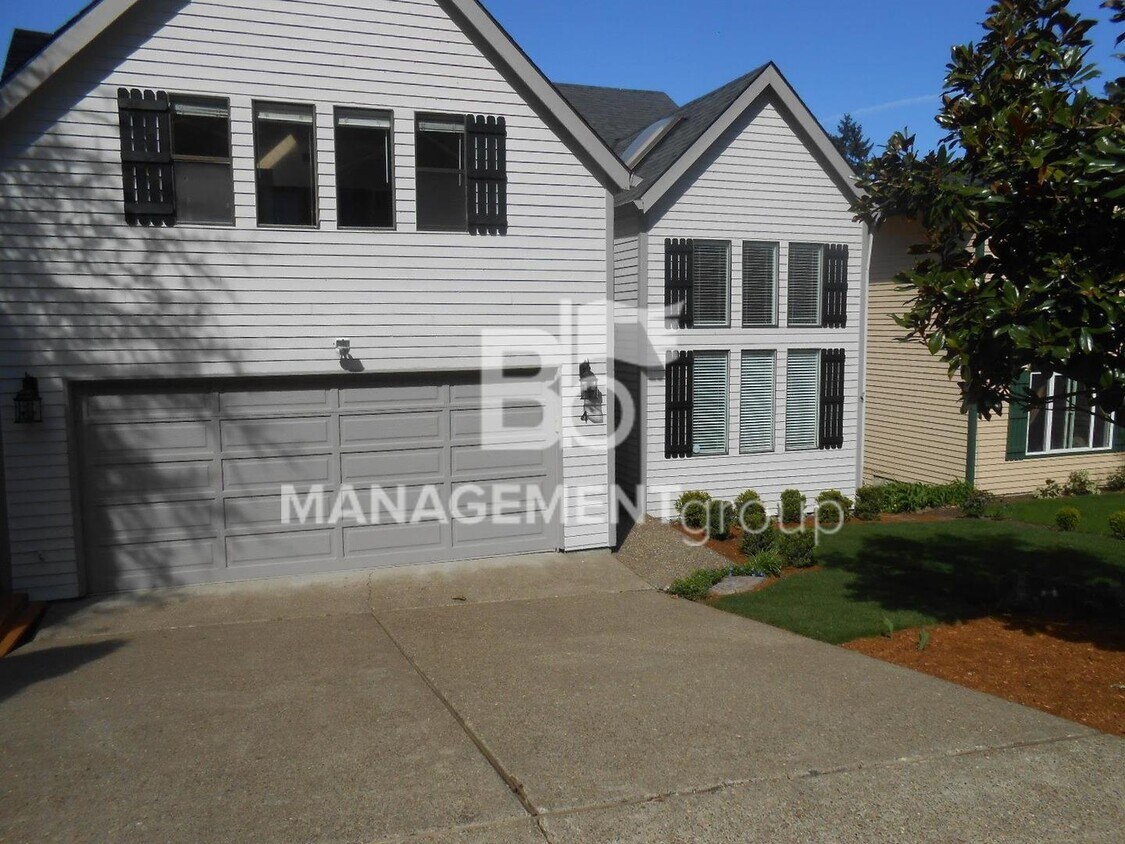 Foto principal - Updated Lake Oswego/Mt. Park Home With Ton...