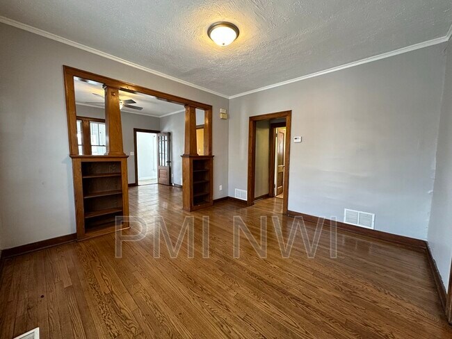 Foto del edificio - 7224 Columbia Ave