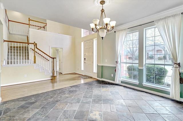 Building Photo - 2237 Grinelle Dr