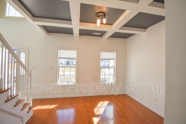 Foto del edificio - 51 Craven Ct