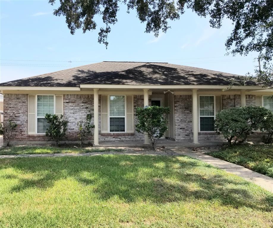 Foto principal - 11903 Chessington Dr