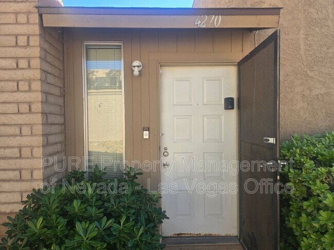 Foto del edificio - 4270 Rollingstone Dr