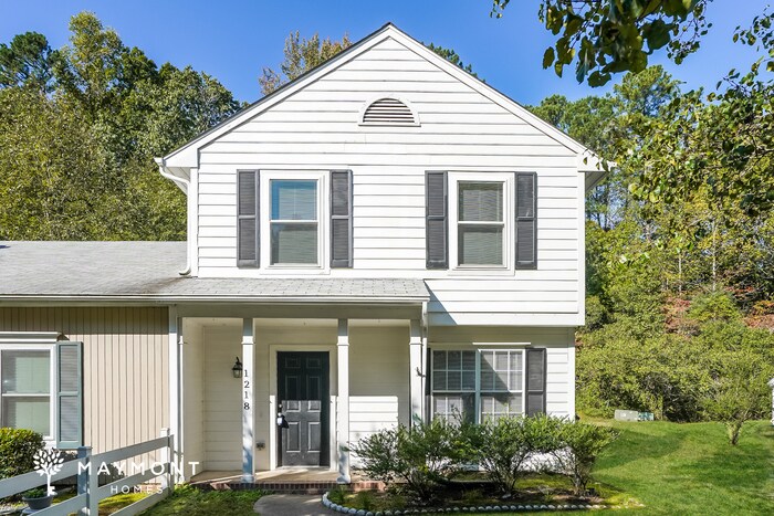 Foto principal - 1218 Kendall Dr