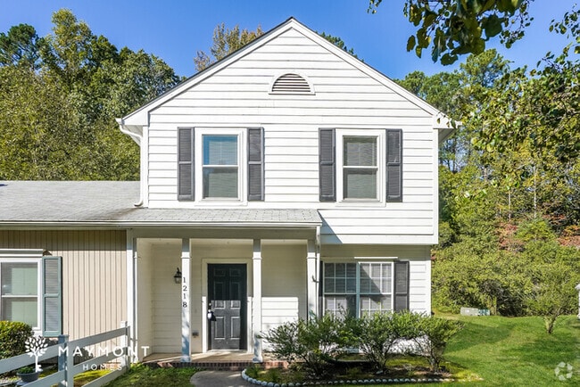 Building Photo - 1218 Kendall Dr