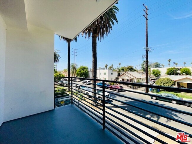 Foto del edificio - 14612 Calvert St