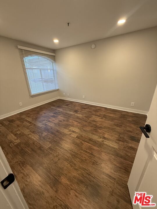 Foto del edificio - 7660 Beverly Blvd