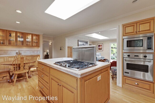 Building Photo - 4 br, 3.5 bath House - 2833 Paradise Park Rd