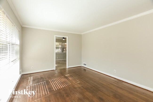 Foto del edificio - 3364 Valley Park Dr