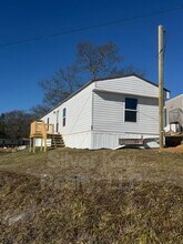 Building Photo - 3000 US-11