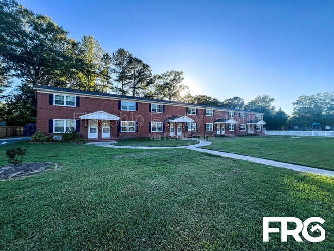 Foto del edificio - 111 W 15th St