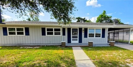 Building Photo - 4450 Essex Ln