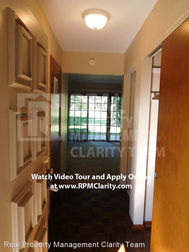 Building Photo - 2 br, 1.5 bath House - 5709 Firethorne