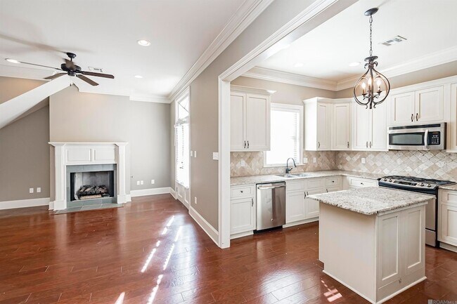 Foto del edificio - 755 Boxelder Dr