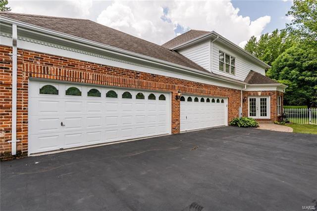 Building Photo - 2621 N Ballas Rd