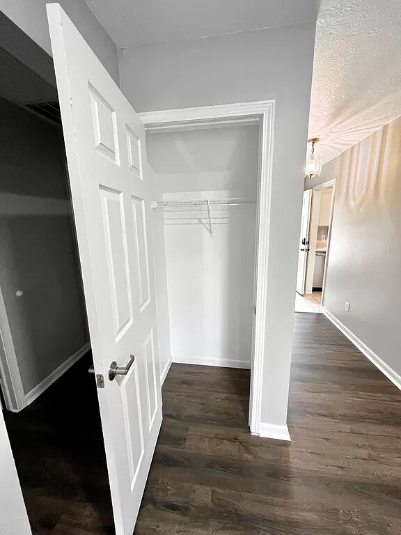 Foto del edificio - 3860 S Cramer Cir