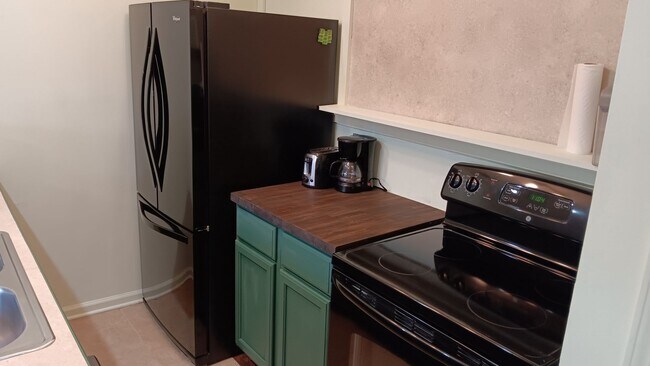 Foto del edificio - First Floor, 1 Bedroom, 1 Bath Condo, with...