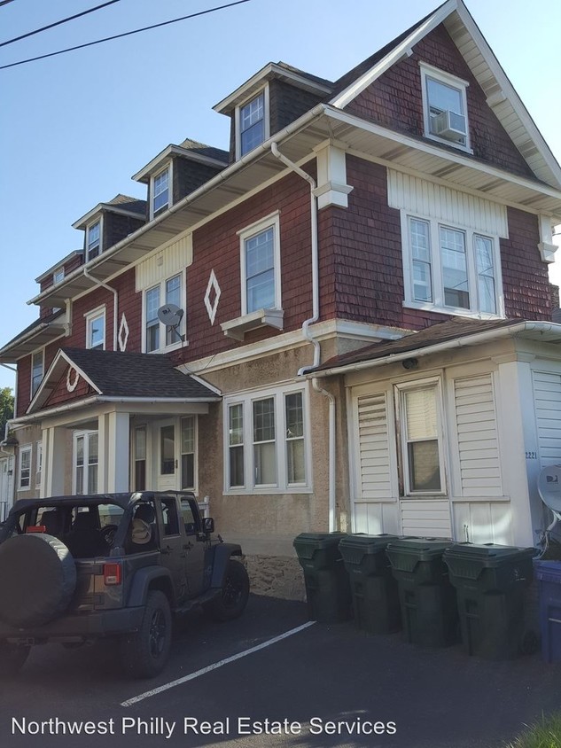 Foto principal - 2221 Mount Carmel Ave