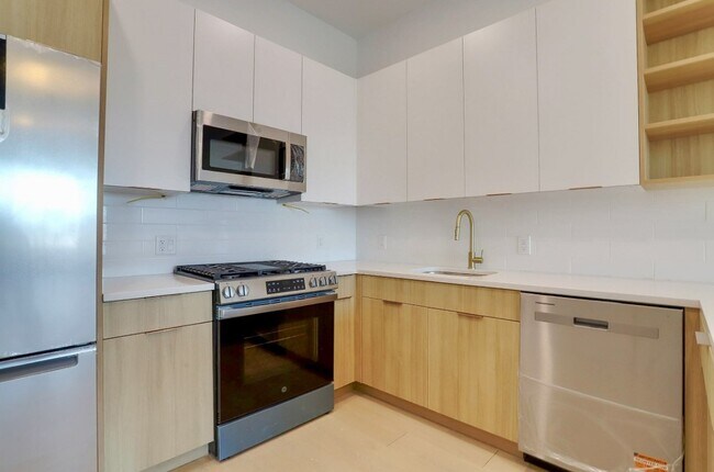 Foto del edificio - 354 Broadway