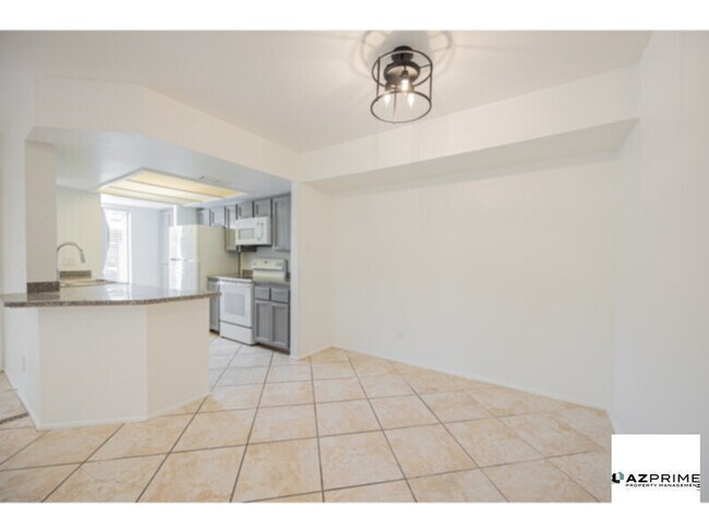 Foto del edificio - Lovely 3/2 Scottsdale Condo - Mountain Vie...