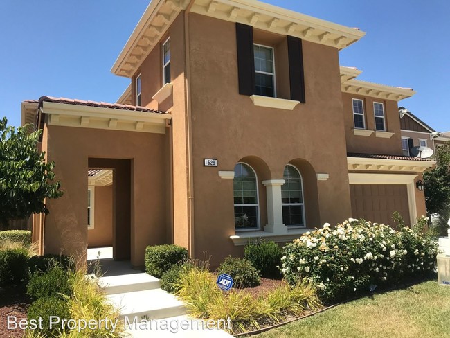 Foto del edificio - 4 br, 3.5 bath House - 529 N Umbria Place