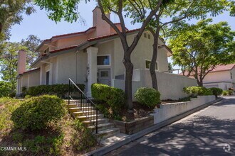 Building Photo - 1047 Windmill Ln