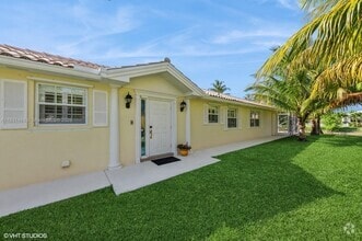 Building Photo - 8163 Montserrat Pl
