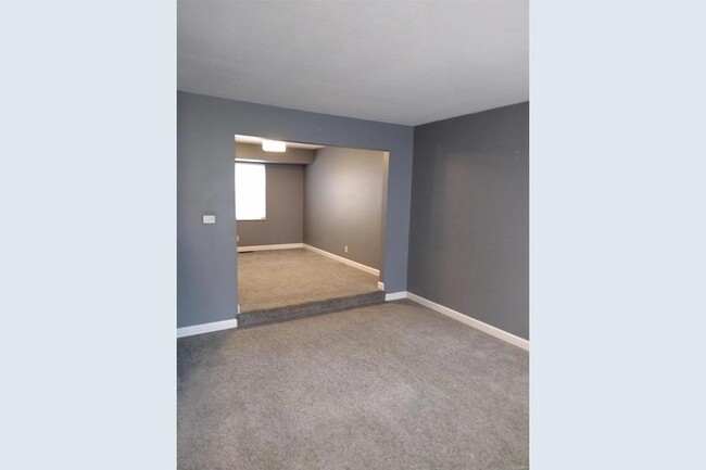 Building Photo - 1137 Matador Dr