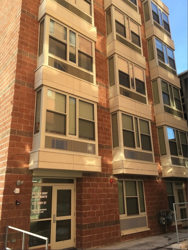 Building Photo - 327 Eddy St