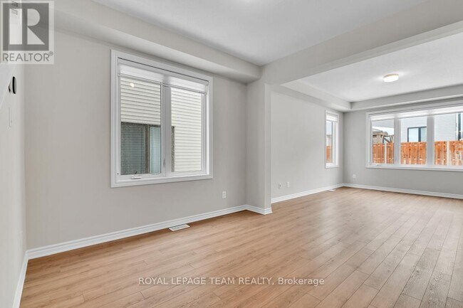 Building Photo - 531 Rye Grass Wy