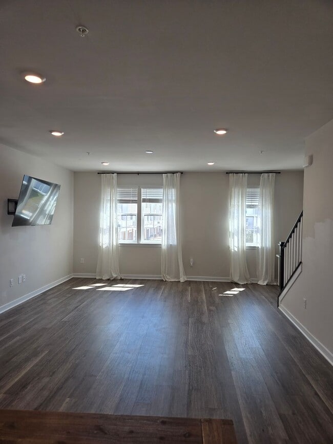 Photo - Beautiful Townhome in La Plata