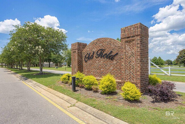 Foto del edificio - 23294 Shadowridge Dr