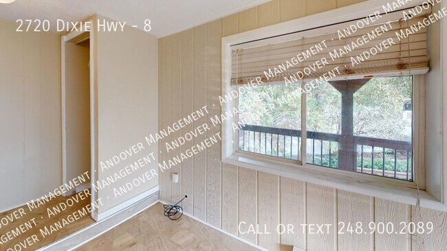 Building Photo - Silver Lake Apartments - Beautiful lake vi...