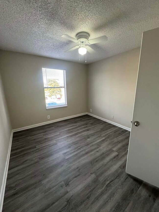 2 Bed 1st Bed - Horizon Park Apartments