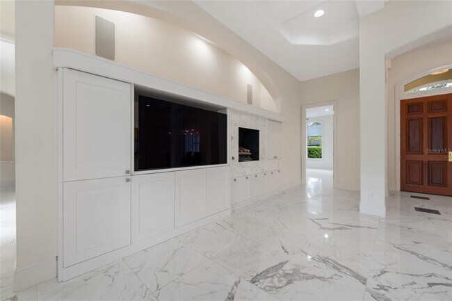 Building Photo - 9701 Lake Isleworth Ct