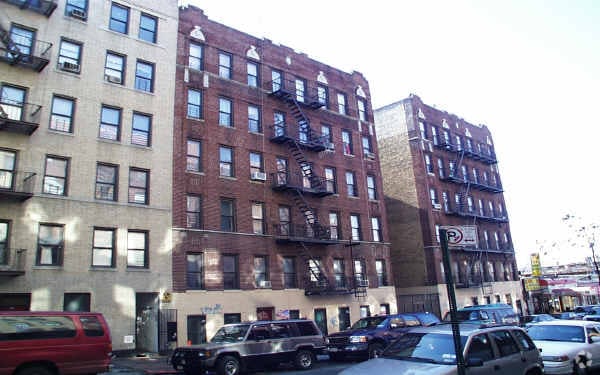 Primary Photo - 16 Elliot Pl