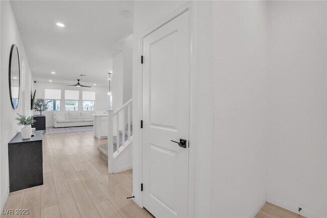 Foto del edificio - 4522 Hidden Stone Ave