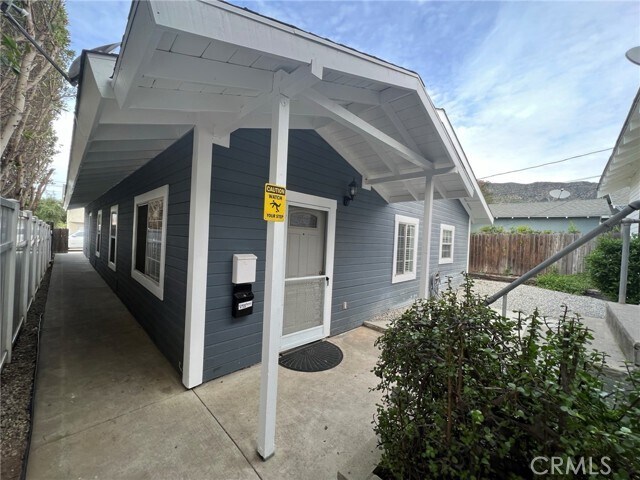 Primary Photo - 355 N Vista Bonita Ave