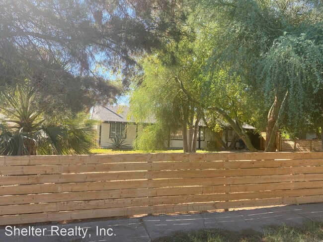 Building Photo - 2 br, 1 bath House - 1628 Thelma Lane