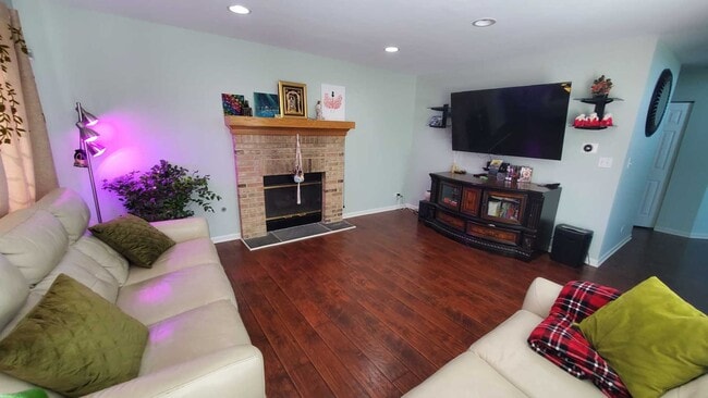 Building Photo - 1289 Estling Ct
