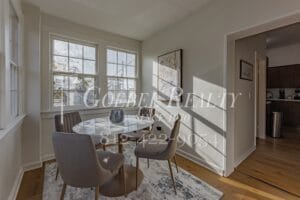 Building Photo - Fully Furnished Downtown Spacious 1 bedroom