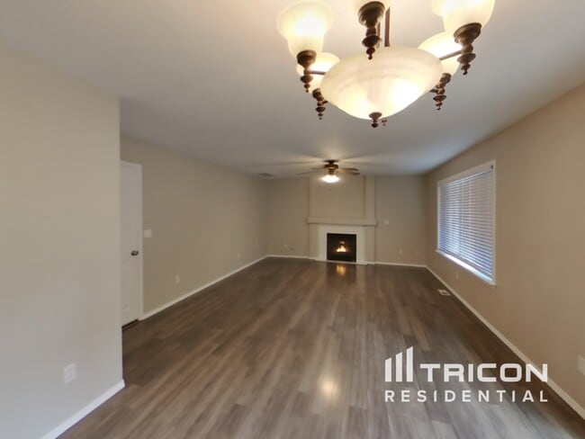 Foto del edificio - 2418 178th St E