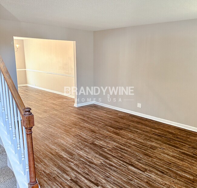 Foto del edificio - COMING SOON!!!! $5 APP FEES!!