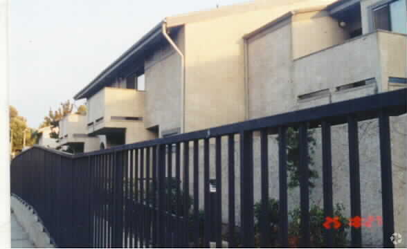 Primary Photo - Century Terrace