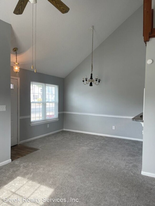 Building Photo - 3 br, 2 bath House - 3900 Roebling Ln
