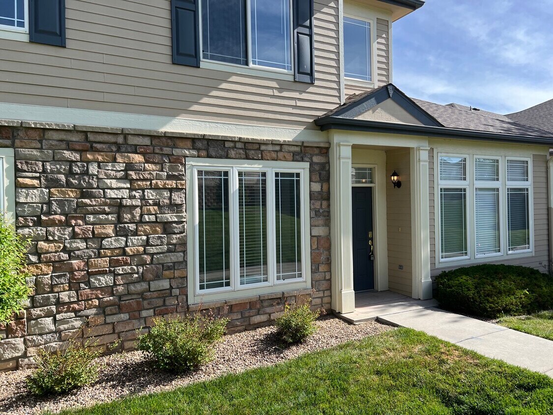 4354 S Queen Ct, Littleton, CO 80127 Townhome Rentals in Littleton CO