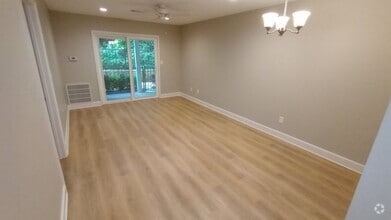 Building Photo - 1747 Jack Warner Pkwy