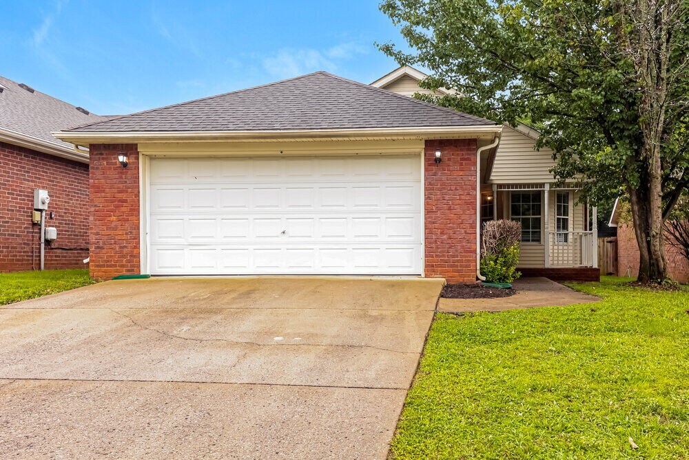 Foto principal - 605 Freedom Ct